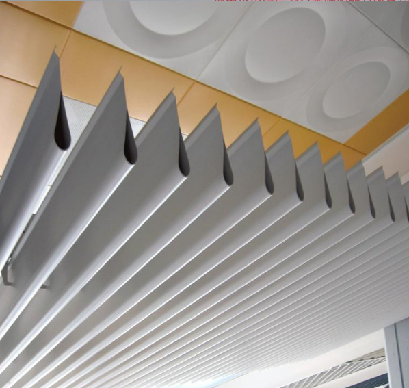 白色滴水掛片 白色滴水掛片